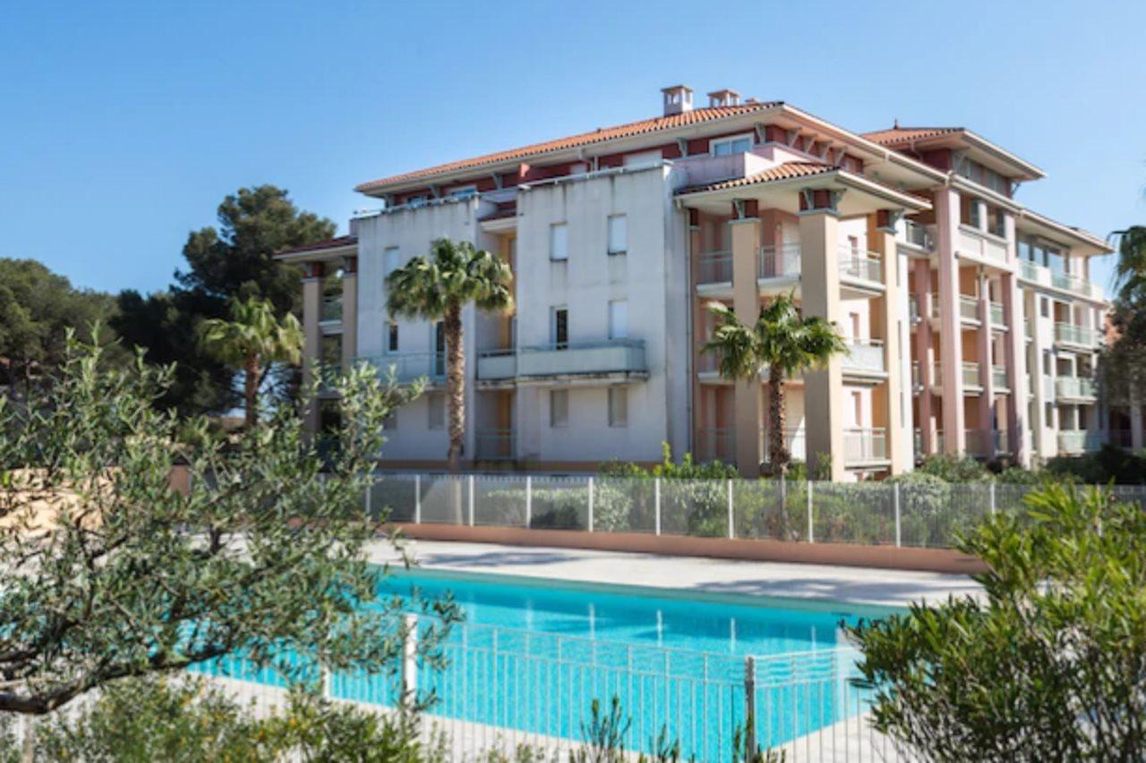 Aparthotel Vacancéole - Les Calanques Du Parc