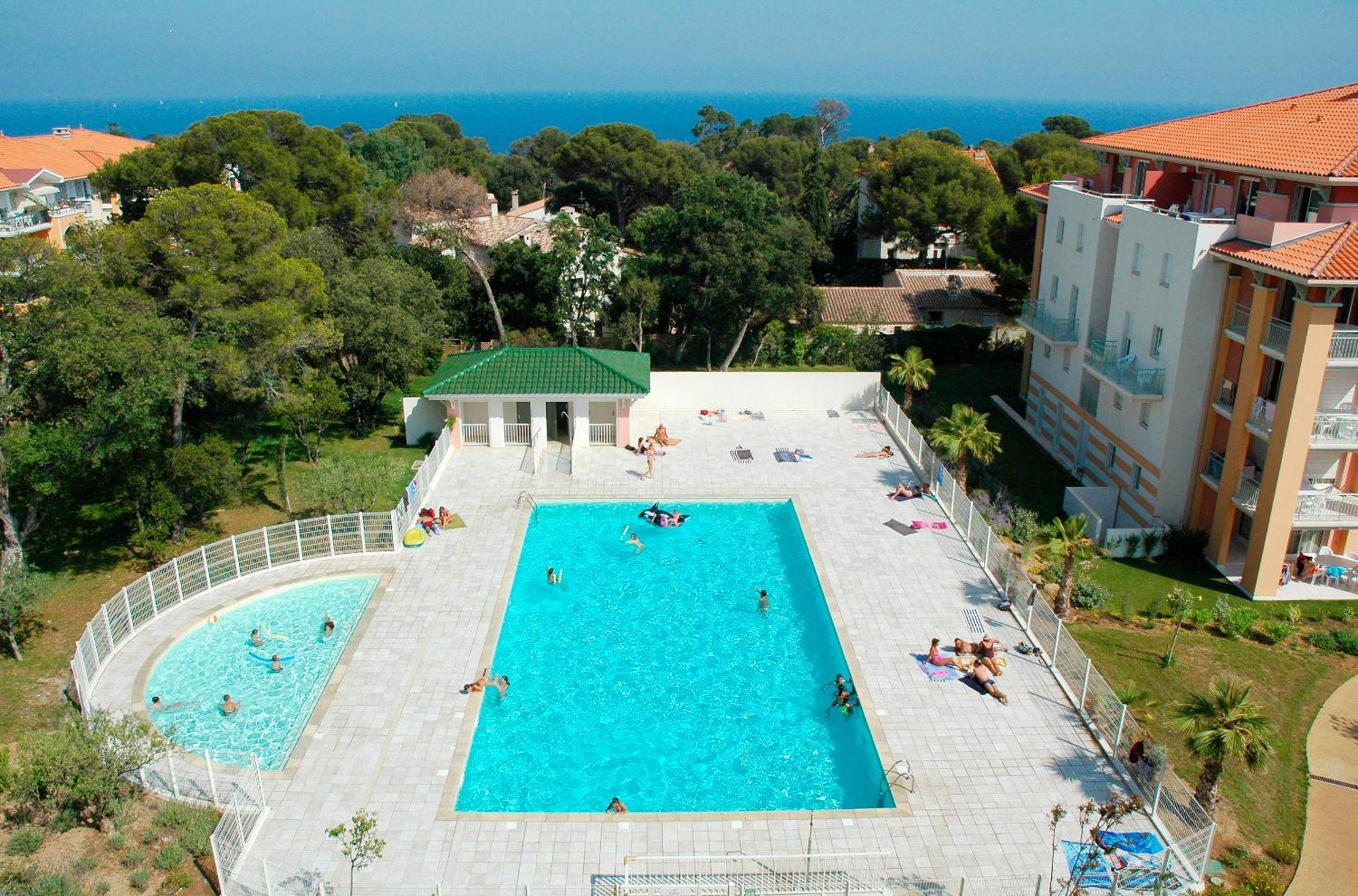Aparthotel Vacancéole - Les Calanques Du Parc Fréjus