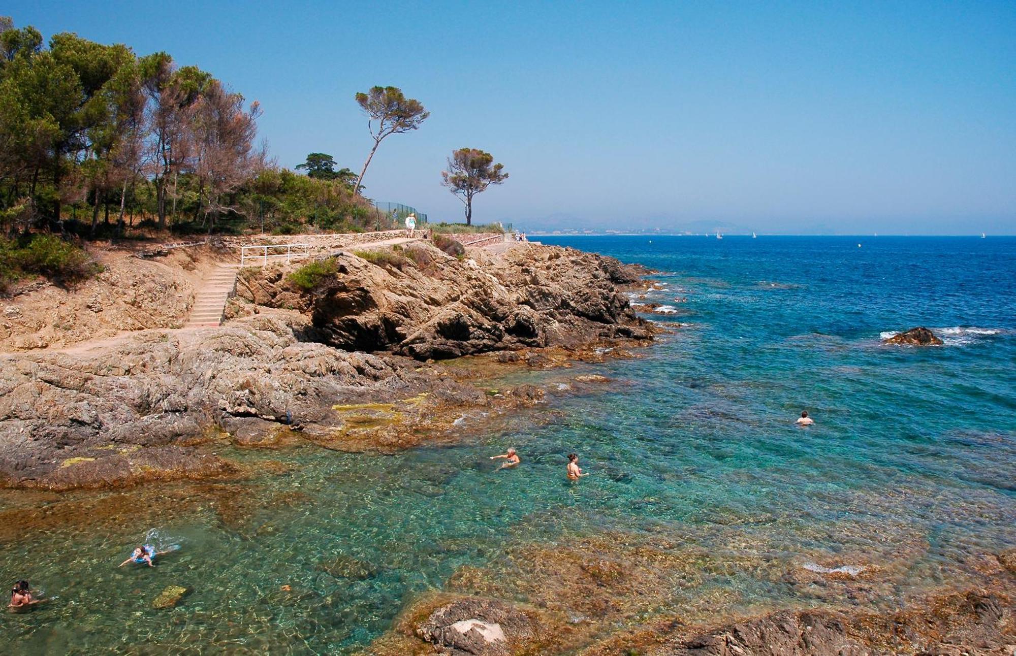 Aparthotel Vacancéole - Les Calanques Du Parc Fréjus