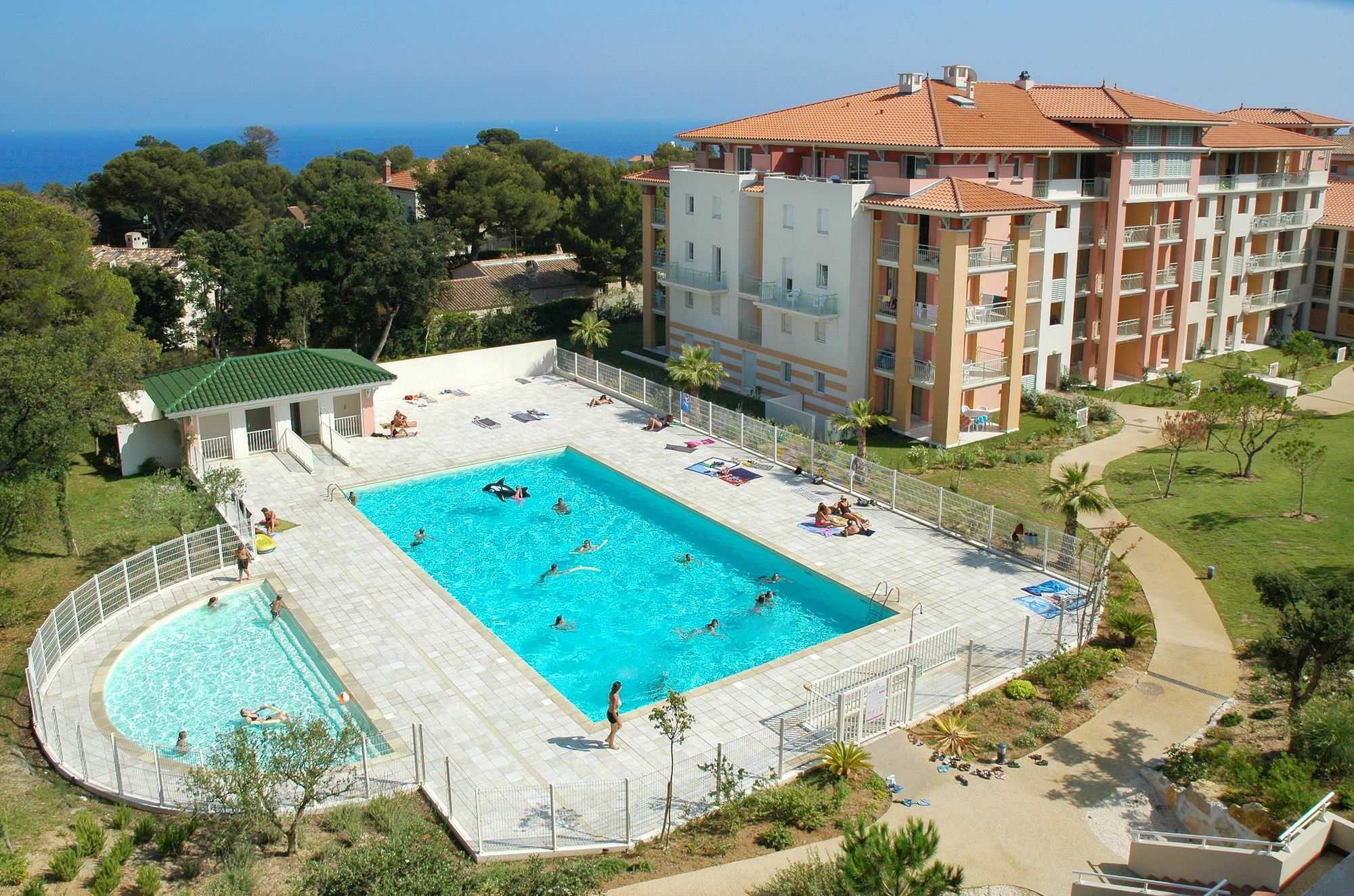 Vacancéole - Les Calanques Du Parc Aparthotel
